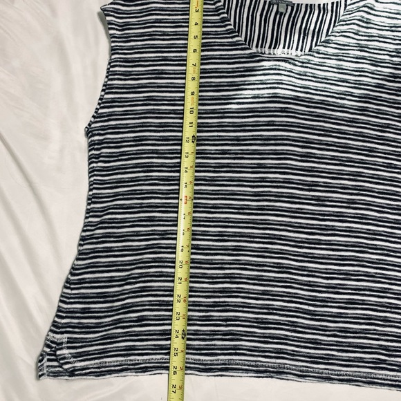 T by Talbots Black/White Stripe With Accent Back Yoke Top Sz XL - Picture 9 of 12